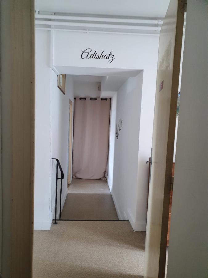 Le Loubens Apartamento Arette Exterior foto